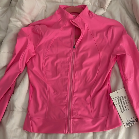 Lululemon Final Mile Jacket - Picture 2 of 8
